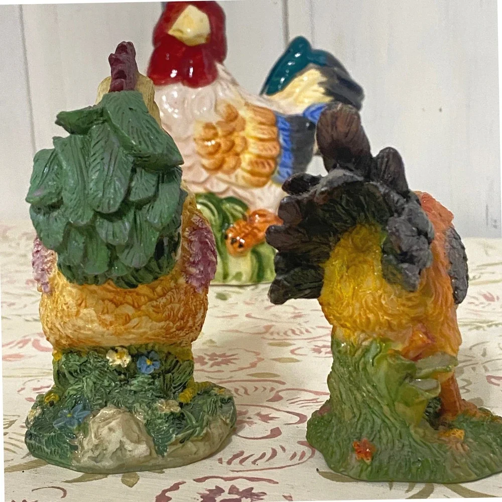 Rooster Bundle Alco Ceramic Small Utensil Holder 2 Resin Rooster Figurines VTG